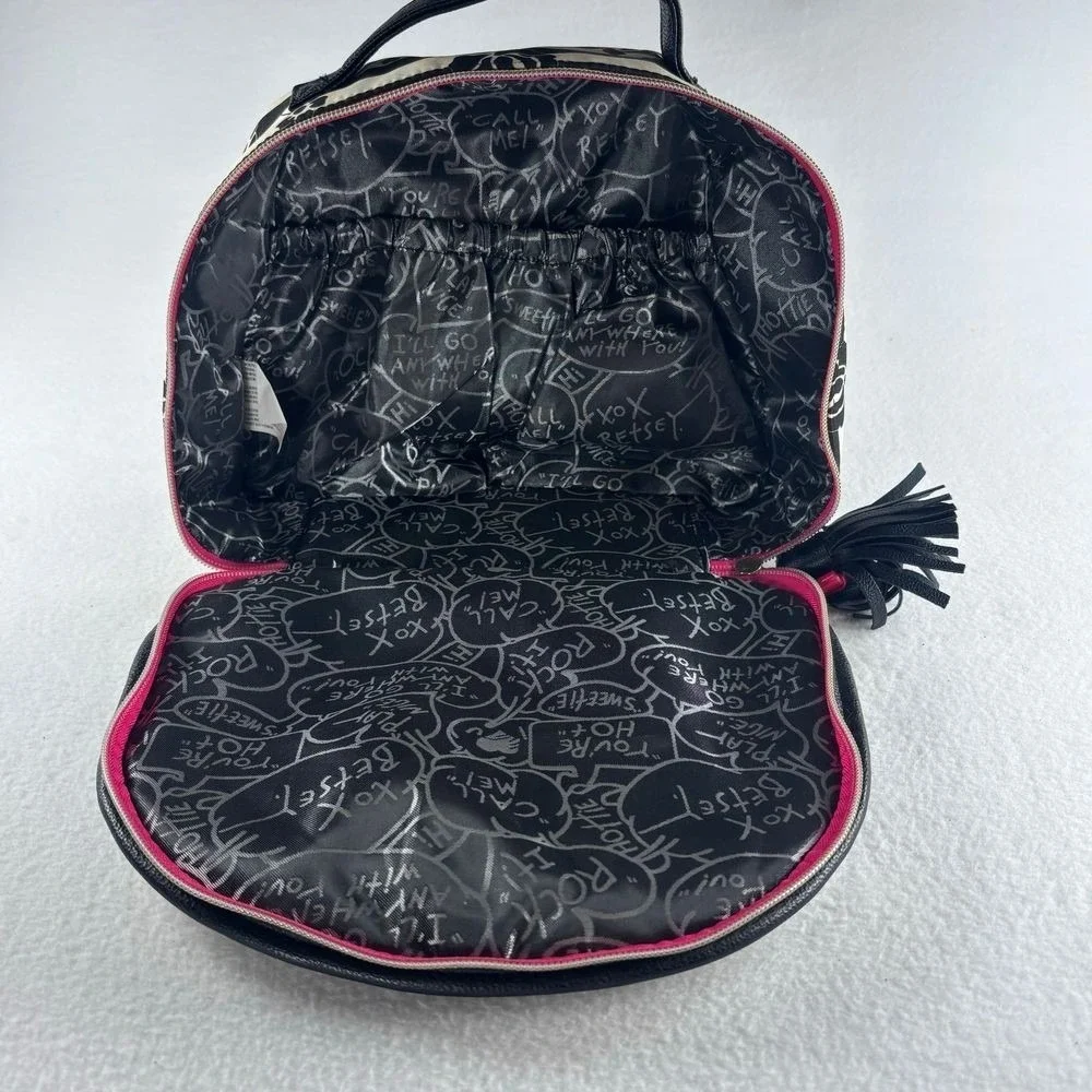 Betsey Johnson great perfect
